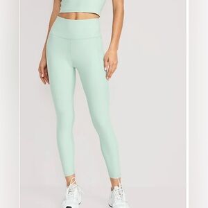 Petite Old Navy High Waisted Powersoft Athletic Leggings 7/8 Briny Water Green